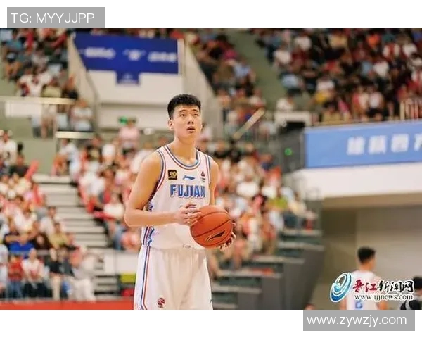 从青涩少年到篮球巨星姚明的成长之路与传奇人生